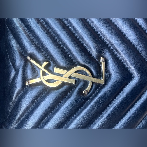 YSL Saint Laurent Camera Bag w/ dust bag - Picture 3 of 6